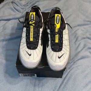 Mens Nike air max 720